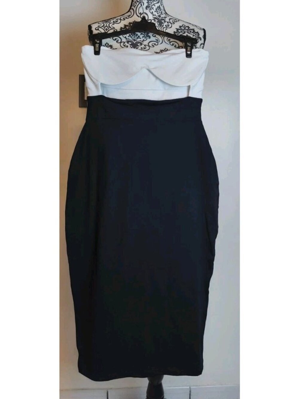 Susana Monaco NWT Strapless Bustier Bodycon Midi Dress Women Black White L